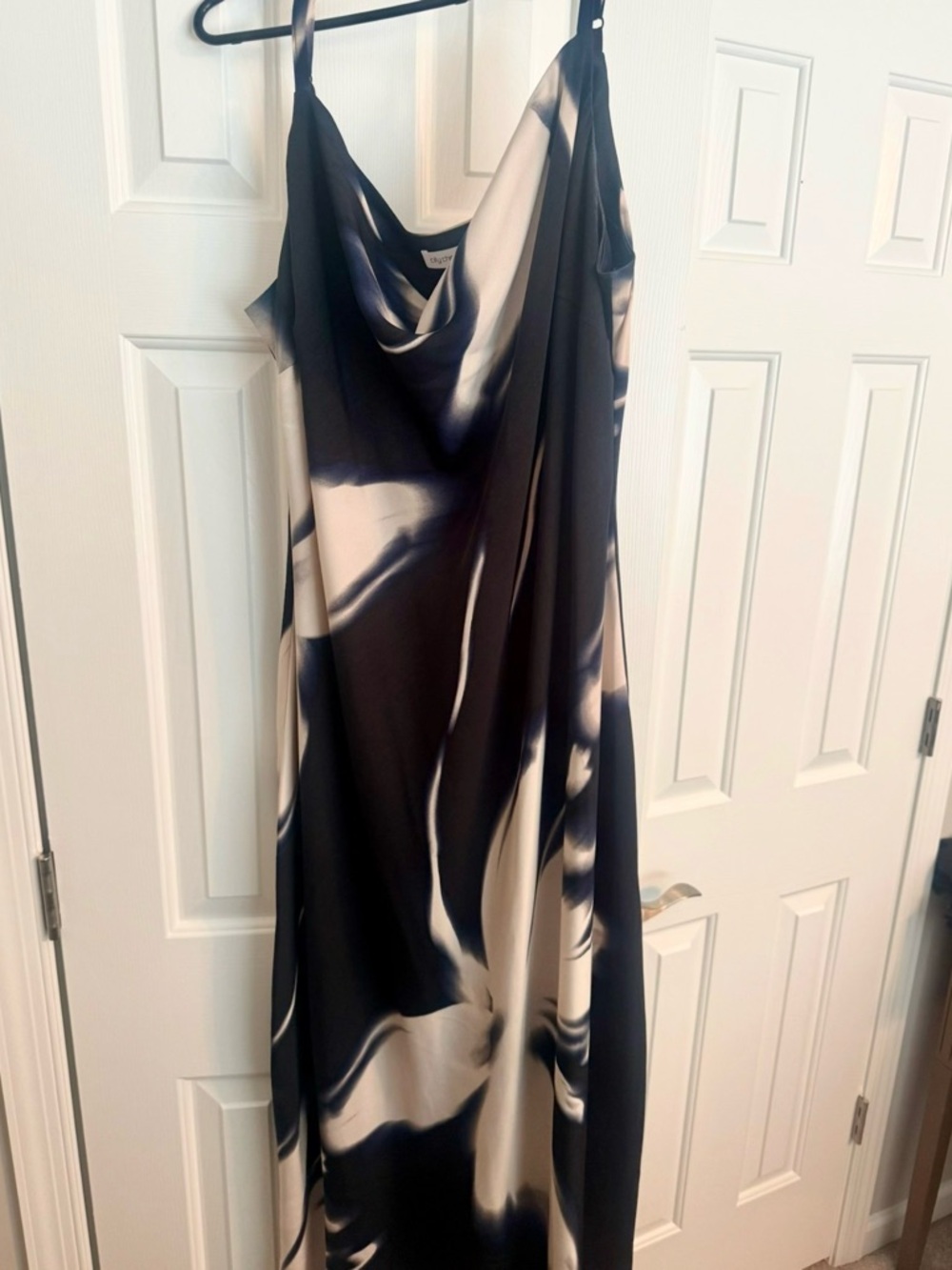 City Chic Navy & White Floral Midi Slip Dress - Picture 4 of 4